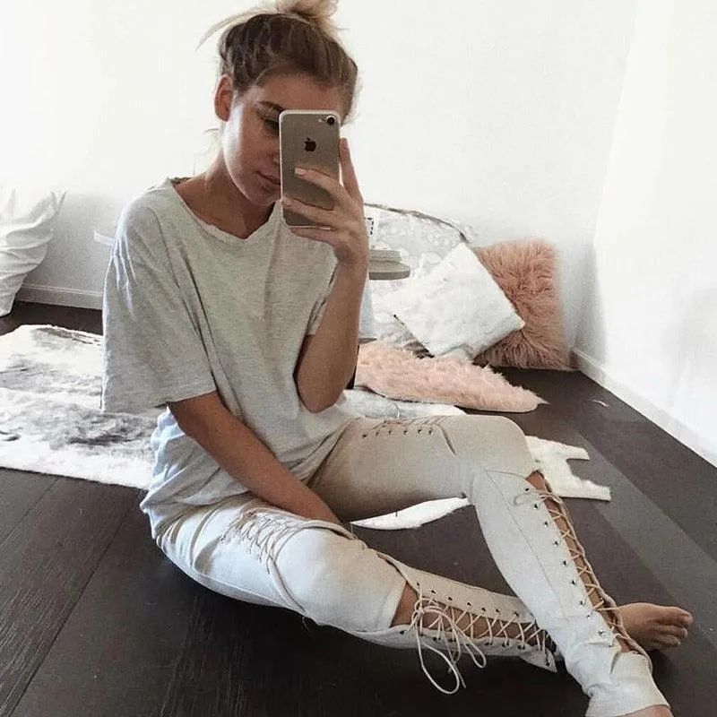 LACE-UP SUEDE SKINNY PANTS