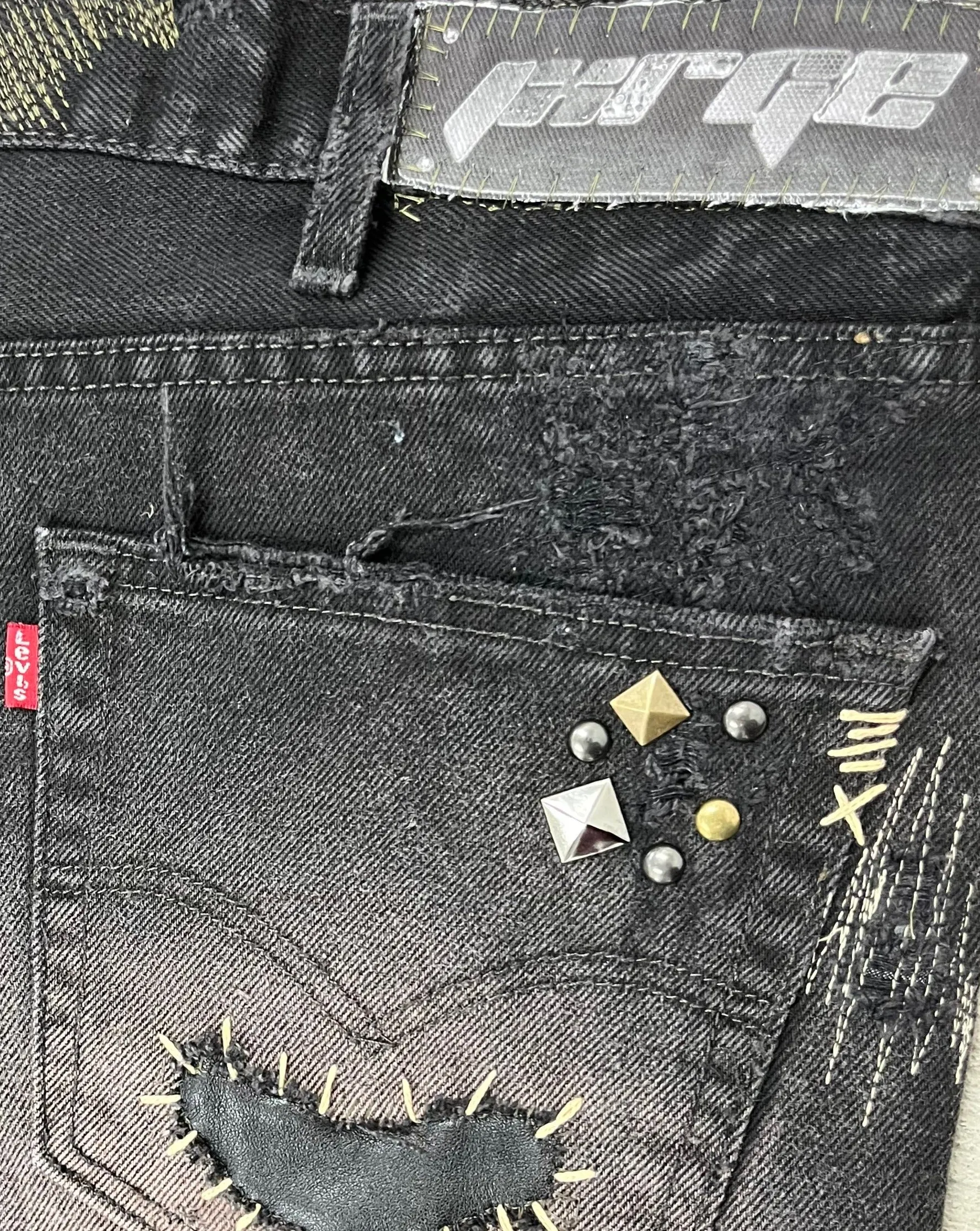 Metal Rust Repair Jeans- 40